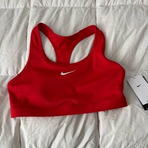 Nike Swoosh Women's Training Sports Bra Red Size L NWT